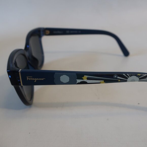 Womens Salvatore Ferragamo SF927S Blue Plastic Prescription Sunglasses main image 6